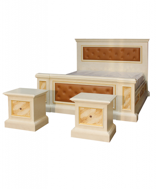Bedside tables and double bed